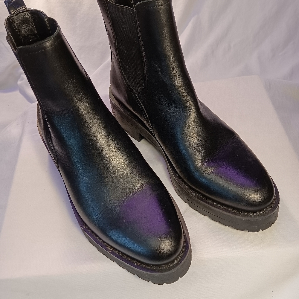 Sam Edelman Justina leather Chelsea boot size 8.5
